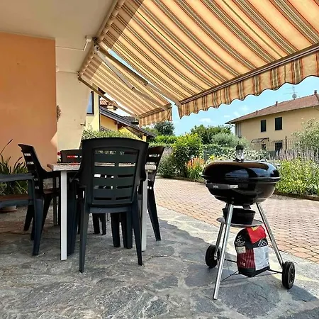Casa Da Pina In Ricordo Della Mia Cara Mamma Apartment Angera