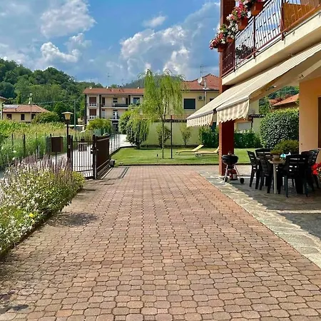 Casa Da Pina In Ricordo Della Mia Cara Mamma * Angera